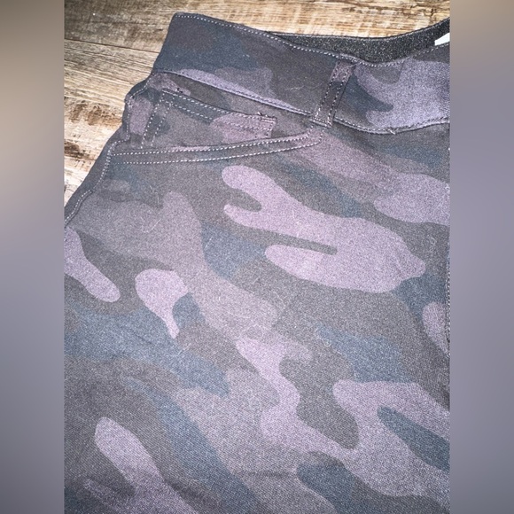Knox Rose Black Camo Skinny Stretch Pants Jeggings- Women’s Medium - Picture 2 of 4